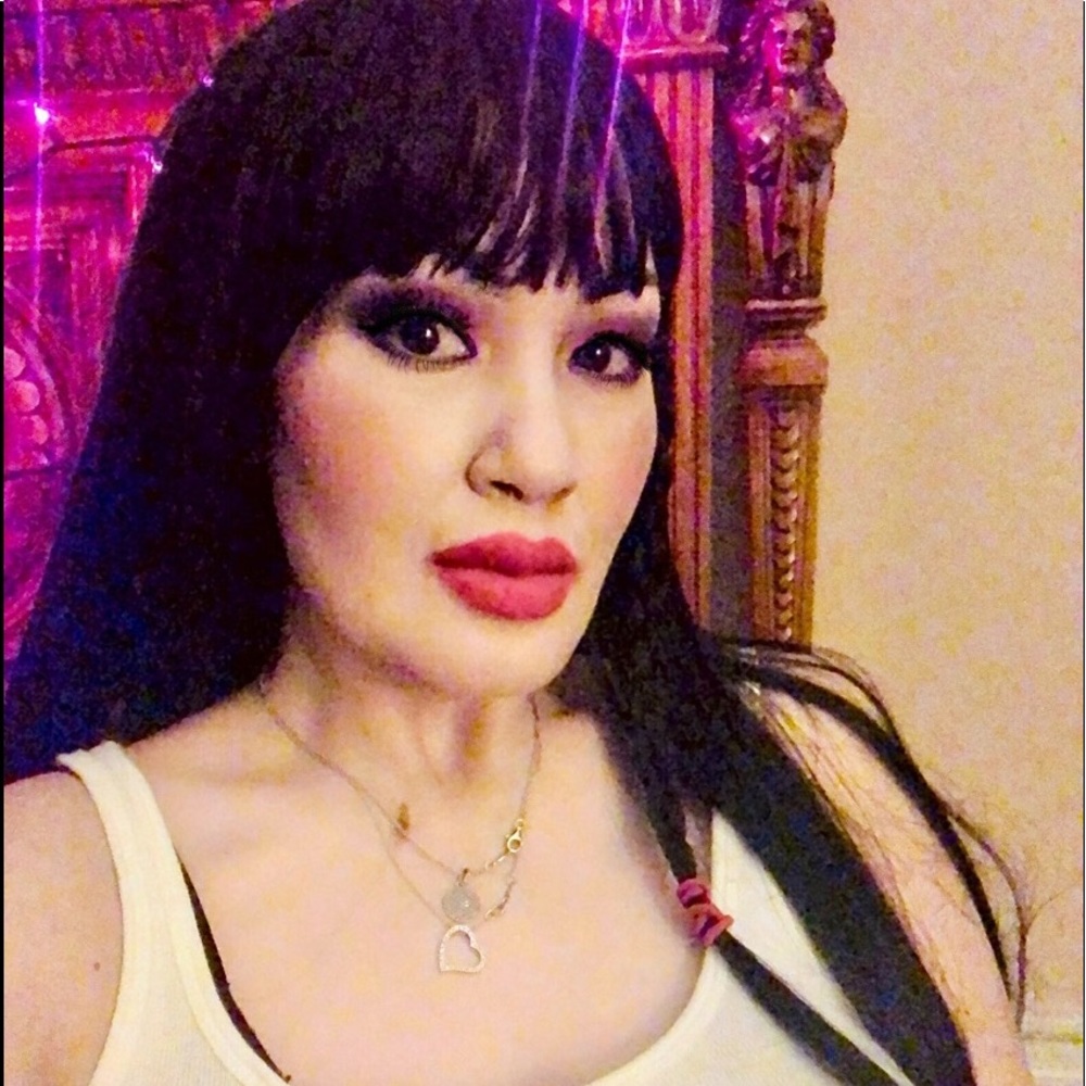 Posher Katana B : Dragonfly Luxe Merch Trending 💋 - Picture 1 of 4
